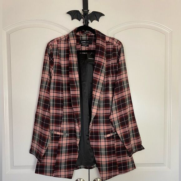 Torrid Plaid Blazer Vintage inspired, Punk, Grunge, Y2K, And trendy 3X NWT - Picture 6 of 13